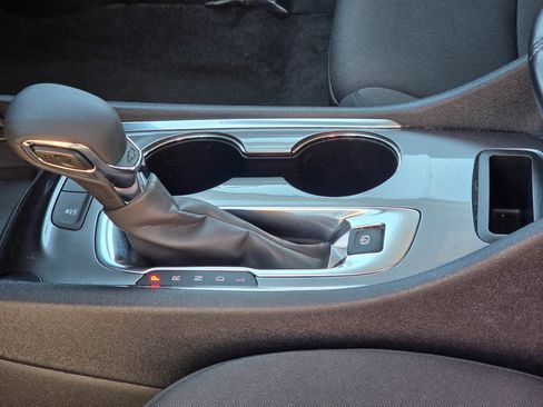 Used 2024 Chevrolet Malibu LT image 13