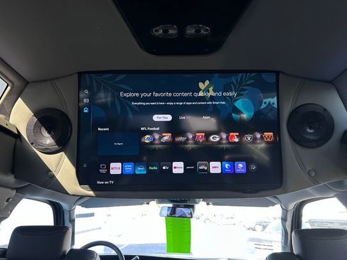 New 2025 GMC Savana 2500 w/ Driver Convenience Package image 10