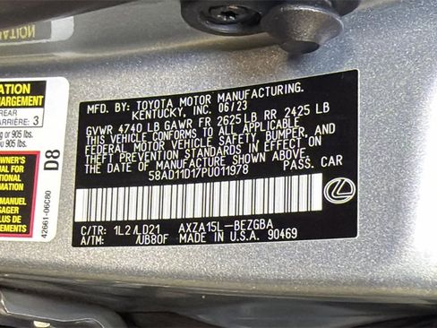 Certified 2023 Lexus ES 250 w/ Premium Package image 32