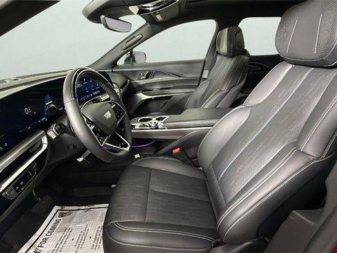Used 2024 Cadillac Lyriq Luxury w/ LPO, Floor Liner Package image 17
