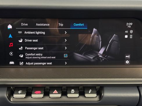 Used 2025 Porsche 911 Carrera image 30