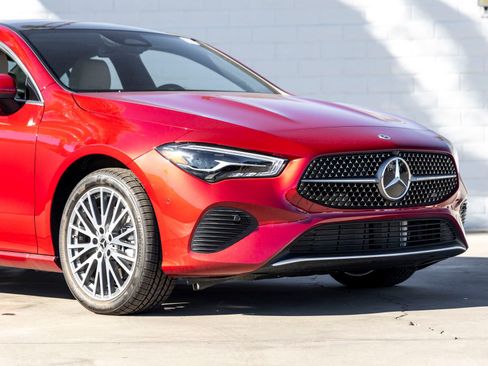 Used 2026 Mercedes-Benz CLA 250 image 2