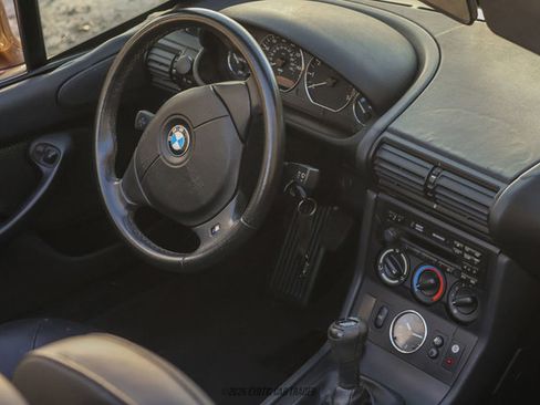 Used 2000 BMW Z3 2.5i image 54