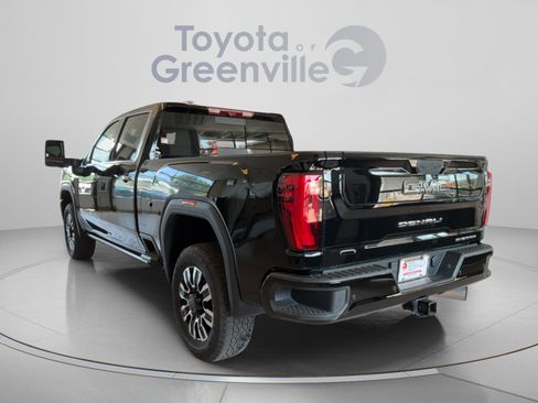 Used 2025 GMC Sierra 2500 Denali Ultimate w/ Max Trailering Package AWD/4WD image 4
