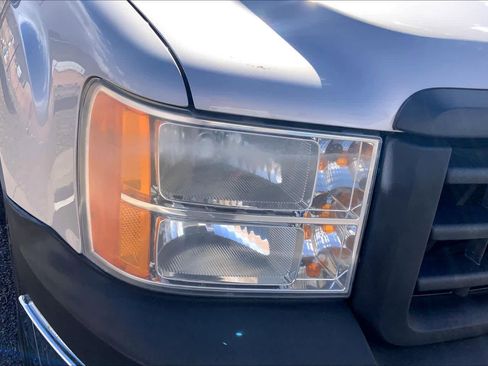 Used 2007 GMC Sierra 1500 W/T w/ Work Truck Preferred Package image 24