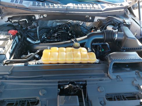 Used 2015 Ford F150 Lariat image 32