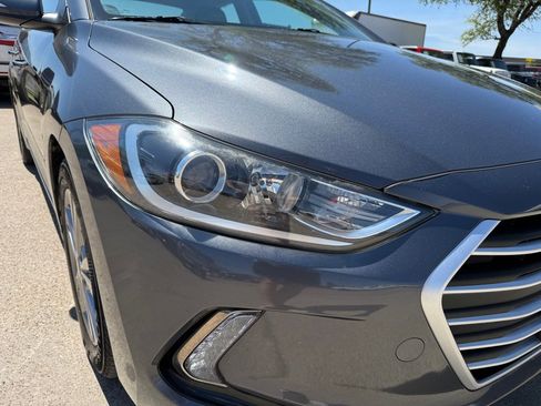 Used 2018 Hyundai Elantra SEL image 10