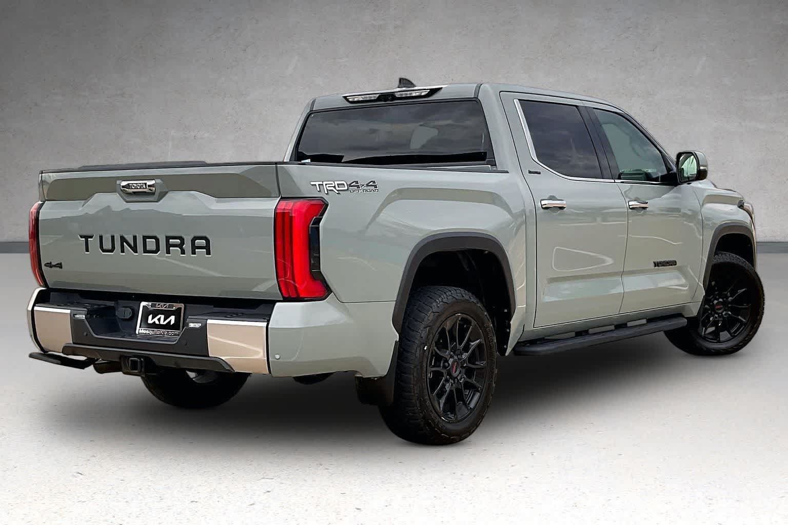 Used 2023 Toyota Tundra Limited w/ TRD Off-Road Package AWD/4WD image 22