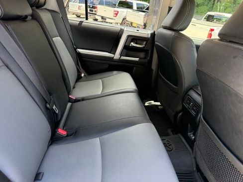 Used 2020 Toyota 4Runner SR5 Premium w/ Moonroof Package AWD/4WD image 74