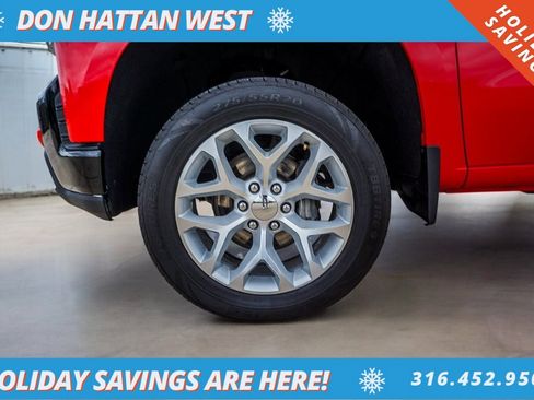 Used 2021 Chevrolet Silverado 1500 LT Trail Boss image 38