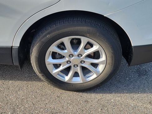 Used 2020 Chevrolet Equinox LT FWD image 39
