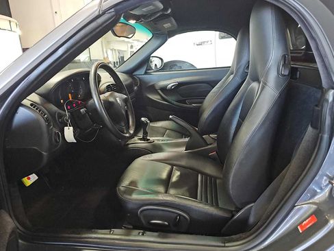 Used 2003 Porsche Boxster RWD image 7