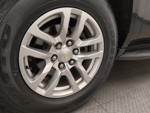 Used 2018 Chevrolet Tahoe LS image 31