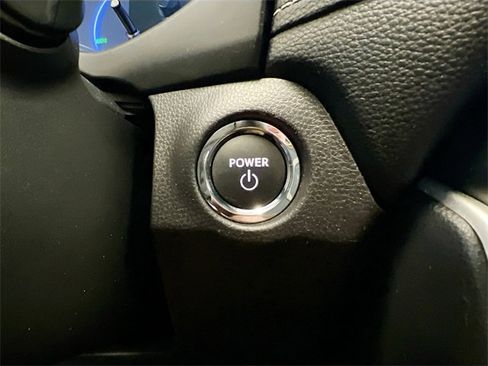 Used 2025 Toyota RAV4 XLE image 14