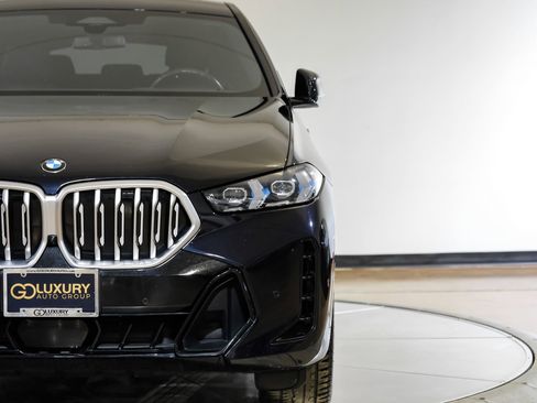Used 2025 BMW X6 xDrive40i AWD/4WD image 65