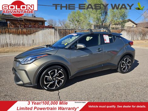 Used 2021 Toyota C-HR XLE image 1