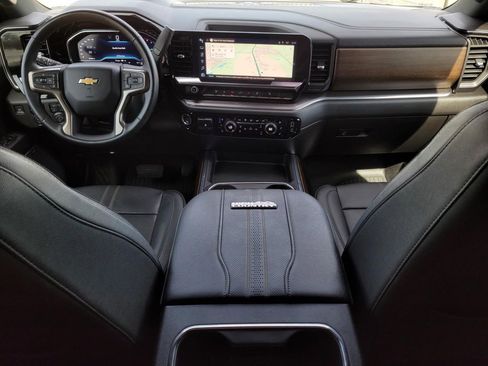 Used 2024 Chevrolet Silverado 3500 High Country w/ Technology Package image 15