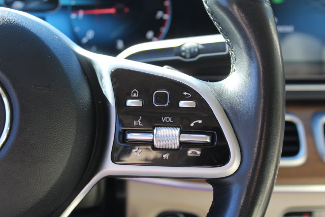 Used 2021 Mercedes-Benz GLE 350 4MATIC image 20