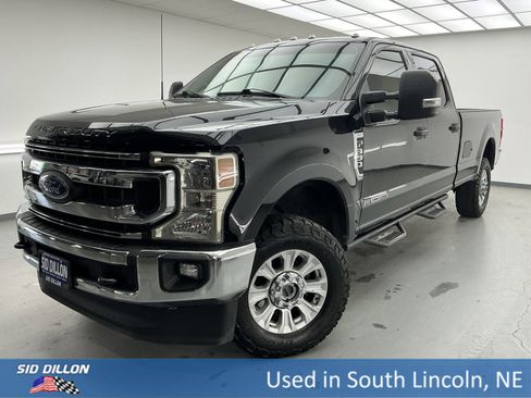 Used 2022 Ford F350 XLT image 1