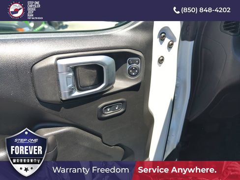 Used 2022 Jeep Wrangler Unlimited Sport AWD/4WD image 14