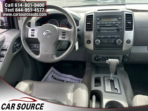 Used 2012 Nissan Frontier SL w/ Moonroof Pkg AWD/4WD image 14