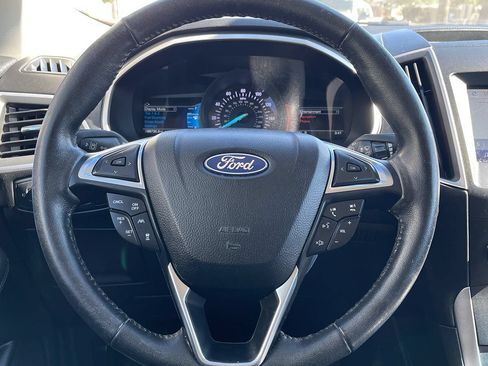 Used 2020 Ford Edge SEL w/ Convenience Package FWD image 29