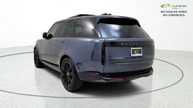 Used 2024 Land Rover Range Rover SE AWD/4WD image 6