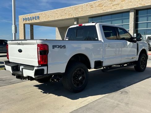 New 2026 Ford F250 Lariat w/ Black Appearance Package image 46