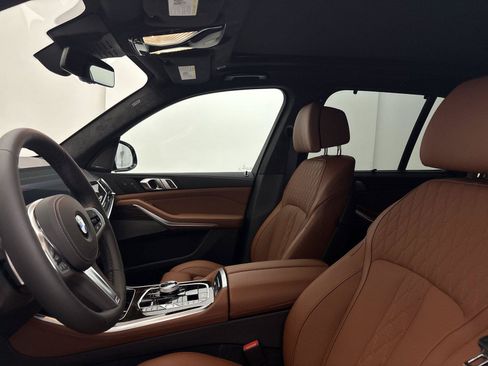 New 2026 BMW X5 xDrive40i w/ Executive Package AWD/4WD image 12