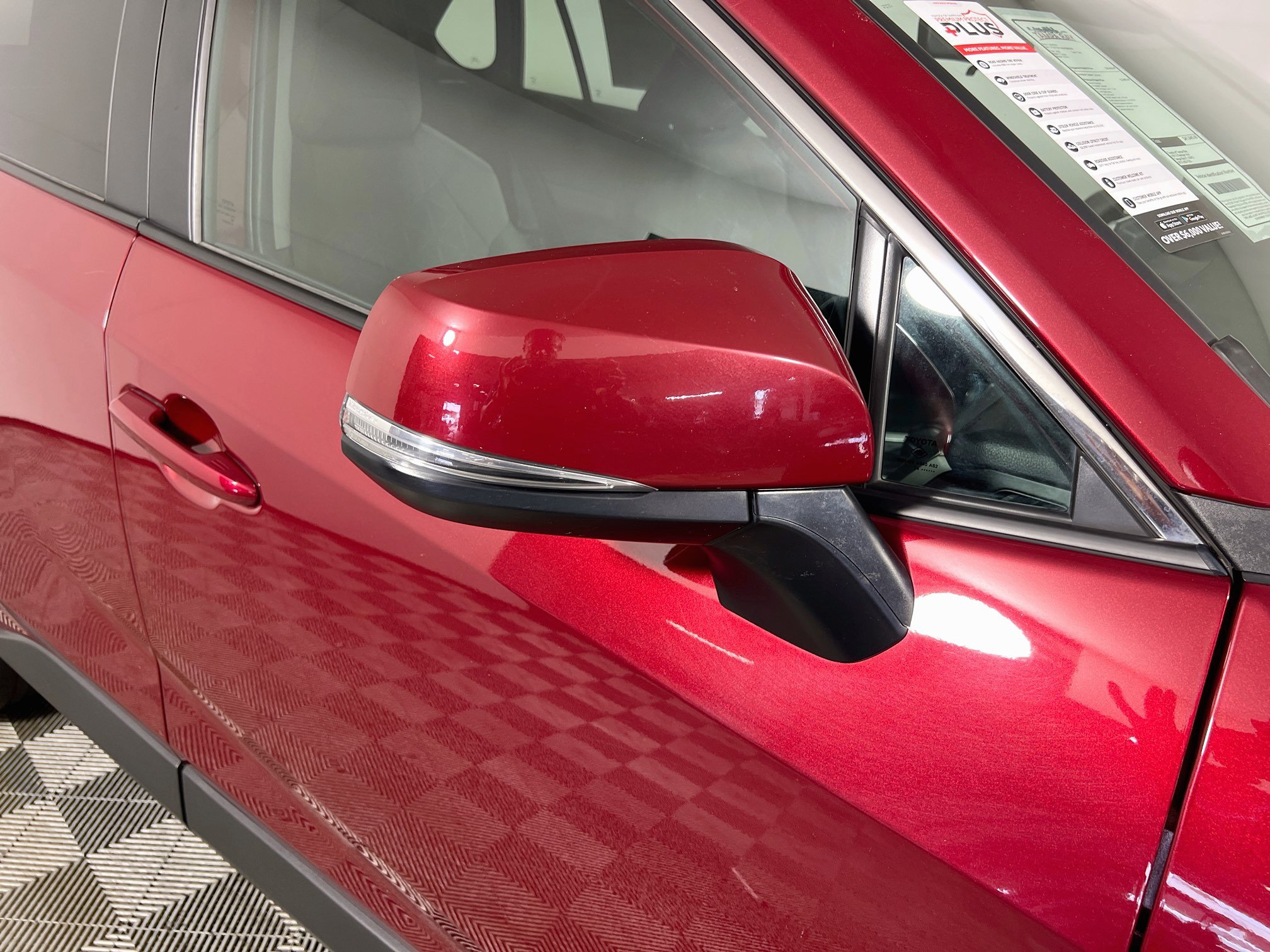 Used 2025 Toyota RAV4 XLE FWD image 13