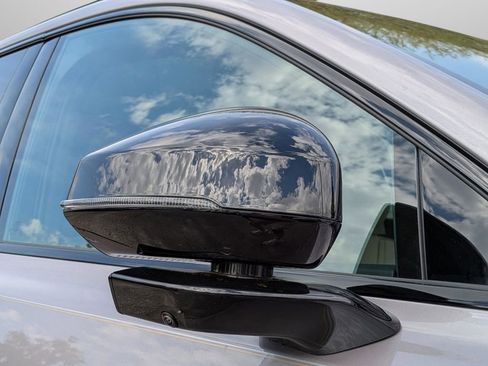 New 2026 Volvo EX90 Plus RWD image 4