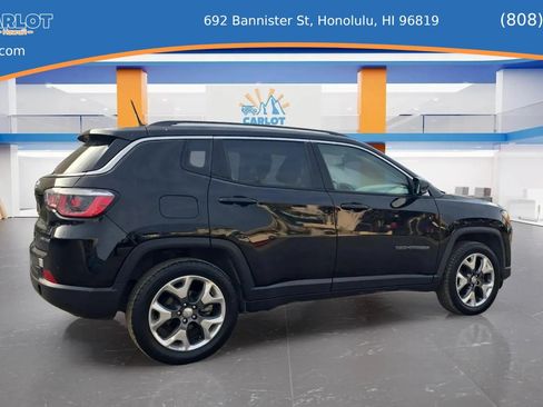 Used 2018 Jeep Compass Latitude w/ Popular Equipment Group FWD image 5