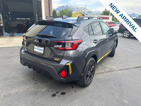 Used 2025 Subaru Crosstrek 2.5i Sport AWD/4WD image 7