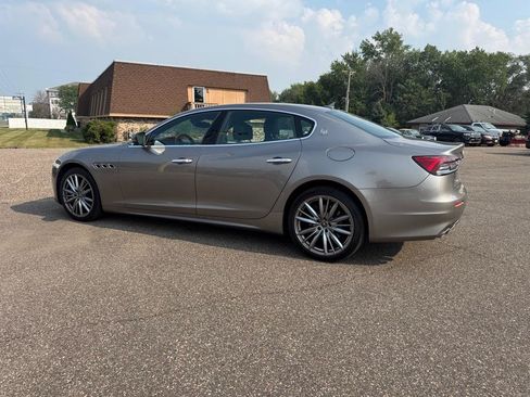 Used 2021 Maserati Quattroporte S GranLusso Q4 AWD/4WD image 8