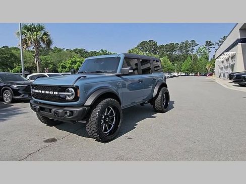 Used 2023 Ford Bronco Wildtrak AWD/4WD image 38