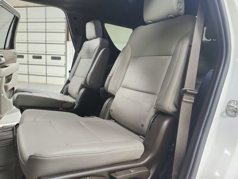Used 2021 Chevrolet Tahoe LT RWD image 41