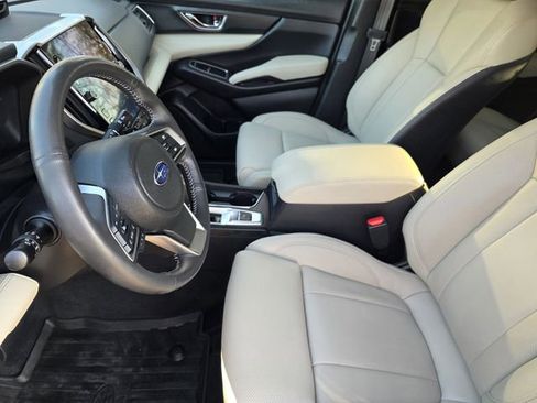 Used 2024 Subaru Ascent Limited w/ Technology Package image 10