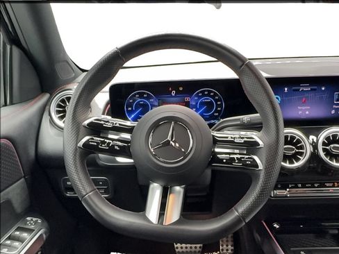 Used 2024 Mercedes-Benz EQB 300 4MATIC w/ AMG Line w/ Night Package image 33