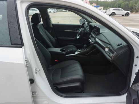 Used 2024 Acura Integra FWD image 15