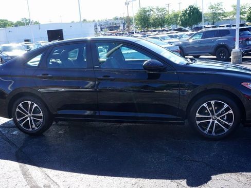 New 2025 Volkswagen Jetta Sport image 3