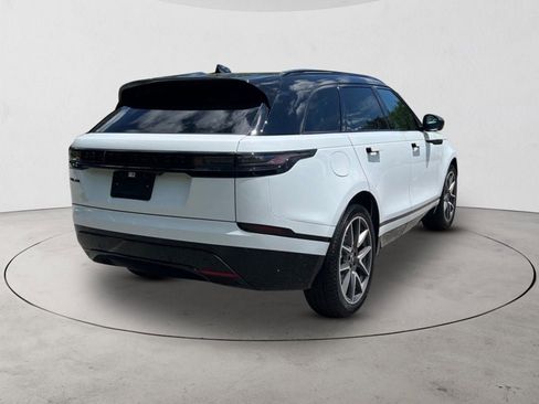 New 2026 Land Rover Range Rover Velar Dynamic SE image 5