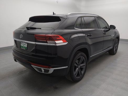 Used 2021 Volkswagen Atlas Cross Sport SE image 9