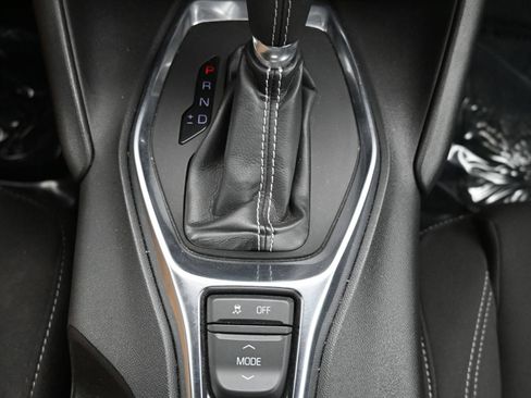 Used 2021 Chevrolet Camaro LS RWD image 17