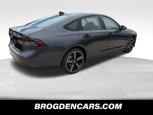 New 2026 Honda Accord SE image 3