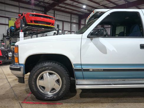 Used 1997 Chevrolet Silverado 1500 4x4 Extended Cab image 3