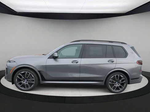 New 2026 BMW X7 xDrive40i w/ M Sport Package image 5
