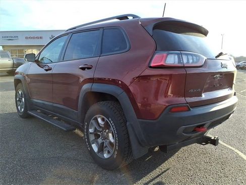 Used 2019 Jeep Cherokee Trailhawk w/ Cold Weather Group image 5