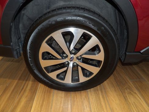 Used 2022 Subaru Outback Premium image 5