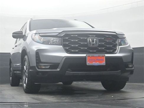 Certified 2023 Honda Passport TrailSport image 27