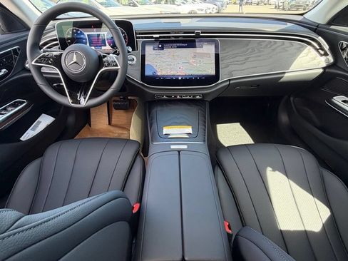 New 2026 Mercedes-Benz E 350 4MATIC Sedan image 29
